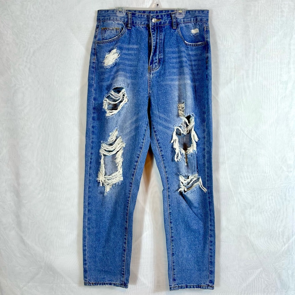 NWOT Women’s Diatrwsswd High Waist mom Jeans / size medium